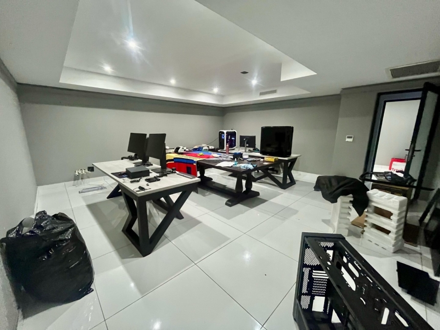 5 Bedroom Property for Sale in Cashan North West